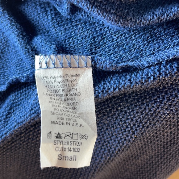 HONEY PUNCH Sweater cross-front long sleeve light weight sweater - Picture 5 of 6